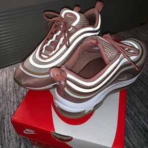 Women’s Air Max 97